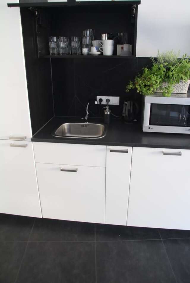 Апартаменты Black&White Apartment Краков-21